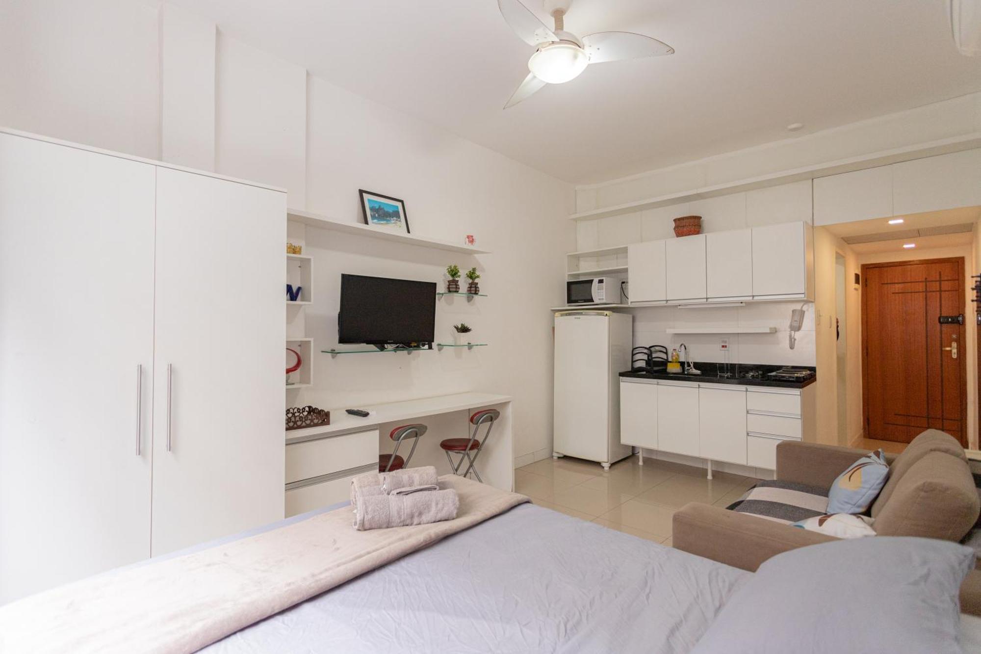 Suh Copacabana 72 Comfort Compact